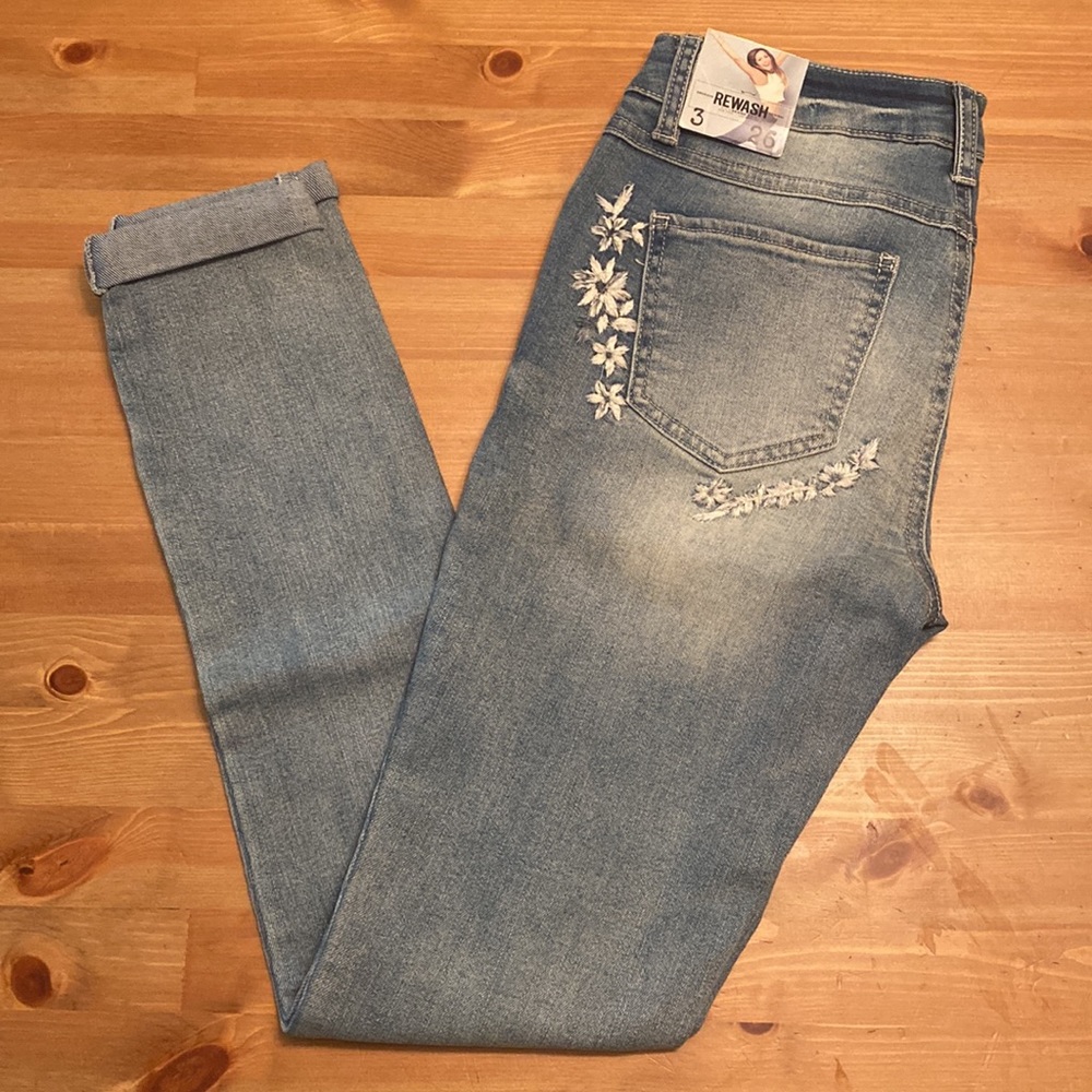 Reward Embroidered Jeans